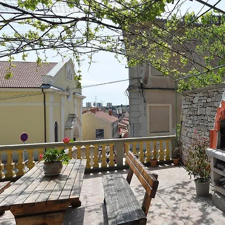 Ferienwohnung Fuer 3 Personen Ca 40 Qm In Pula, Istrien Istrische Riviera - B52735 Apartment *