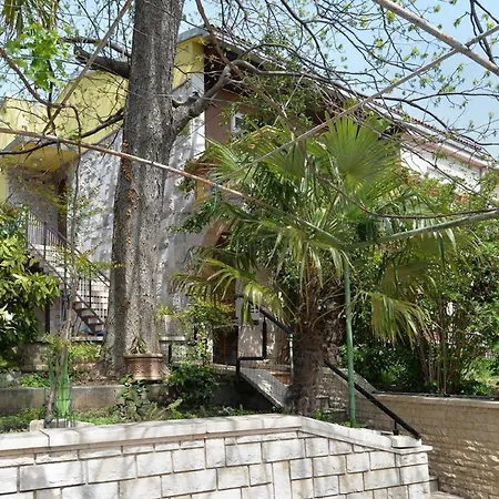 Ferienwohnung Fuer 3 Personen Ca 40 Qm In Pula, Istrien Istrische Riviera - B52735 * Pula